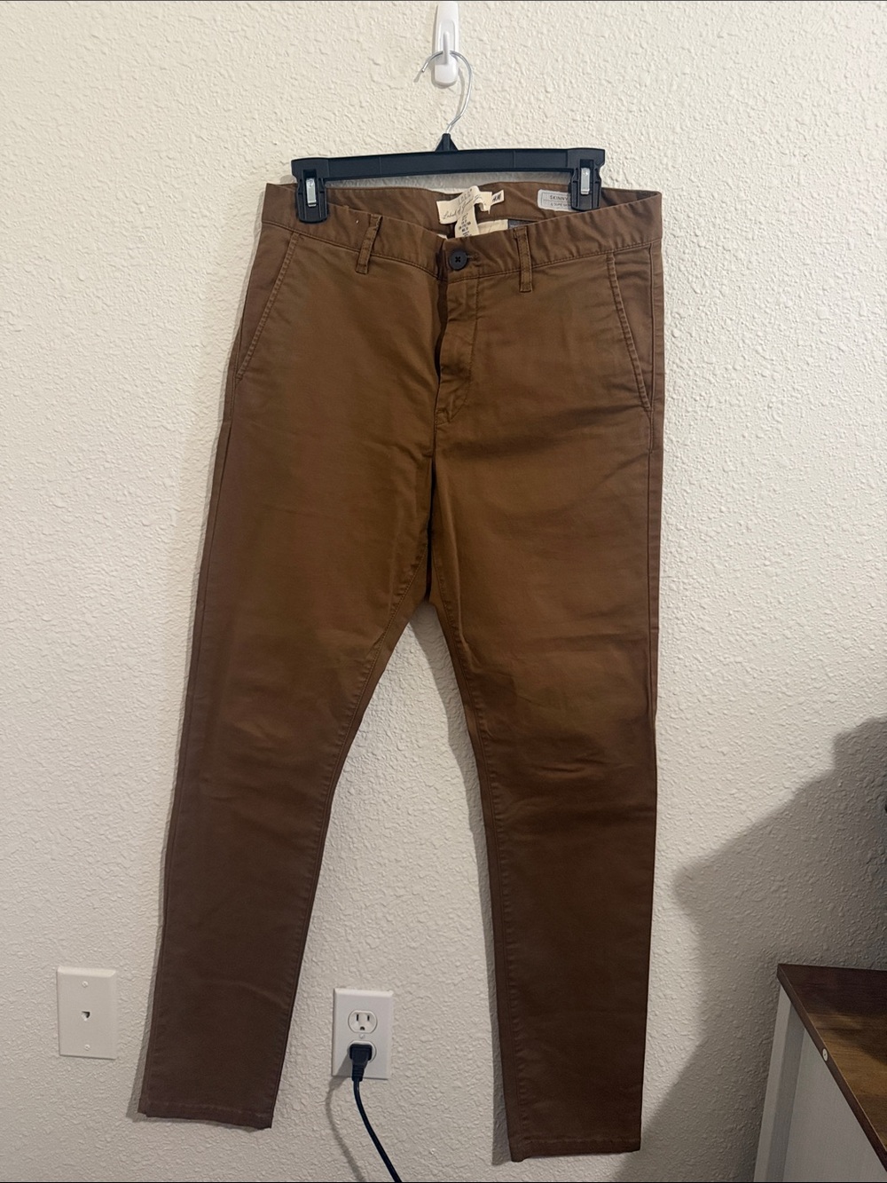 H&M Men's Brown Chinos - Skinny Fit Size 31